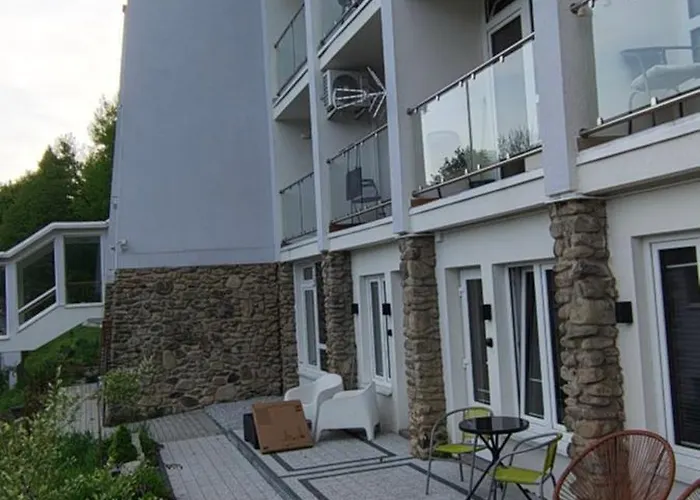 Skyline אוסטראון