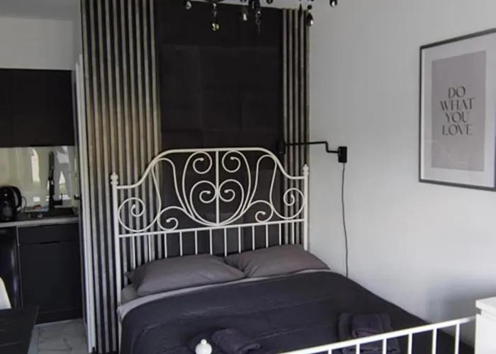 Skyline אוסטראון